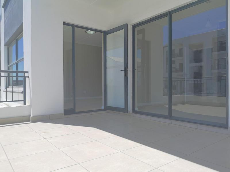 To Let 2 Bedroom Property for Rent in Sandown Western Cape